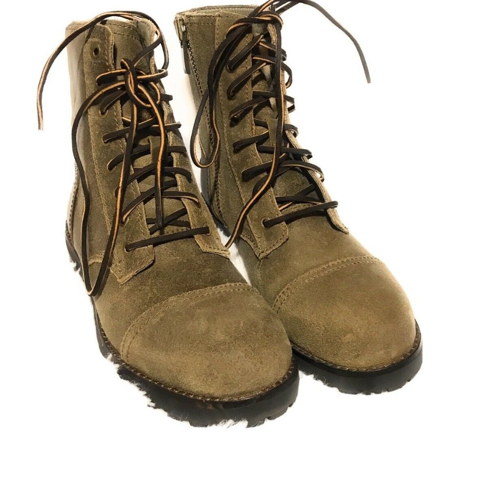 UGG Women's W Kilmer II Fashion Boot size 7